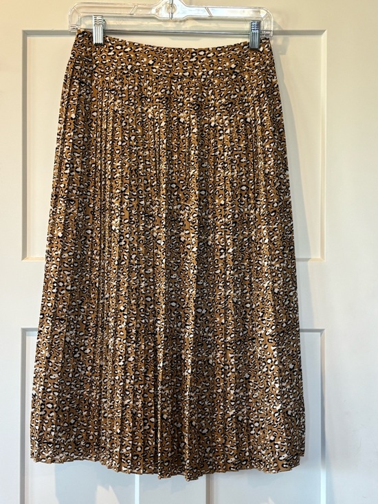 J. Crew Dresses & Skirts - J. Crew Women’s Tan Animal Leopard-Print Pleated Midi Skirt Size 0